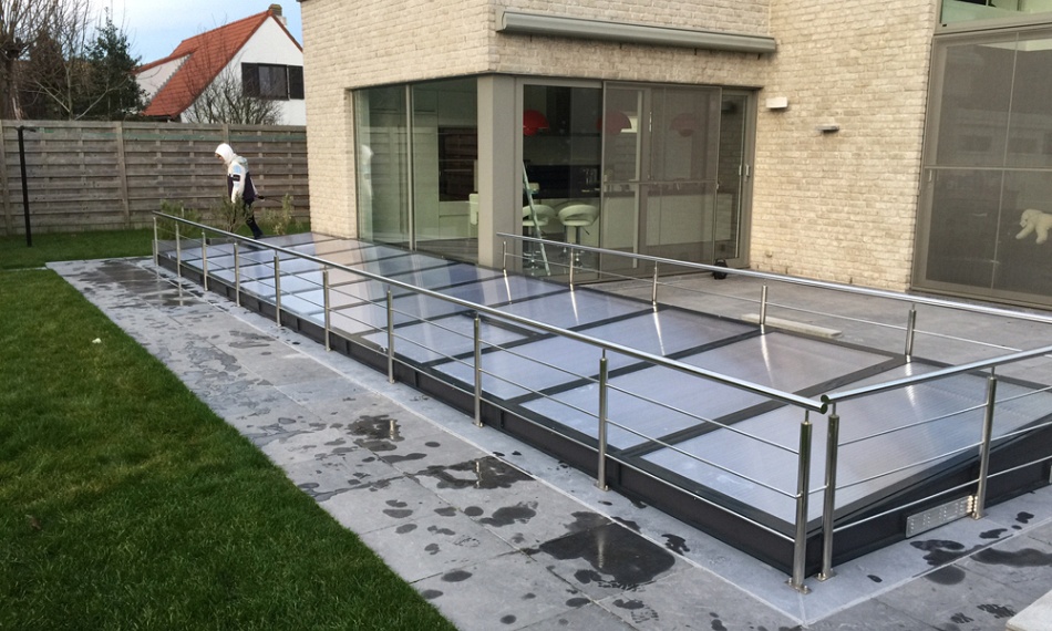 TE KOOP WEGENS VERHUIS BUITENLAND